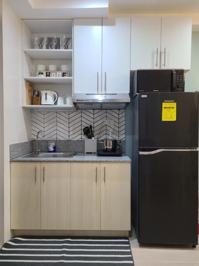 Plumera Condo Near Mactan Airport Studio With Balcony Bankal Exterior photo